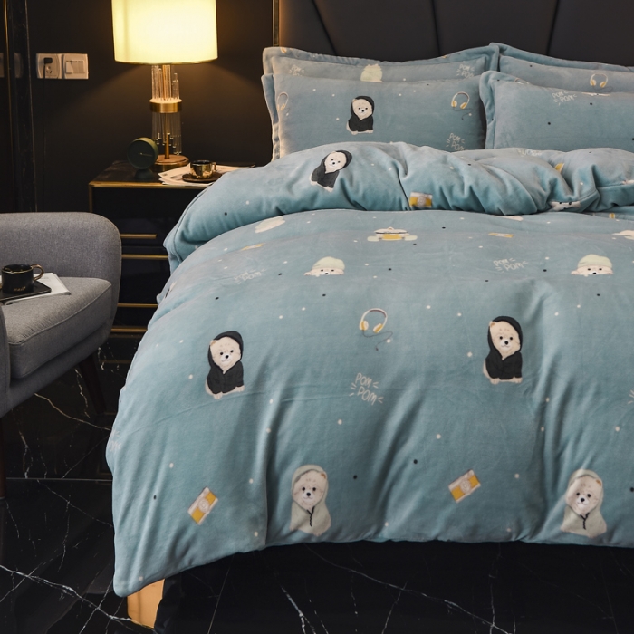 91家纺网 家纺一手货源 找家纺 锦罗绣 2021新款牛奶绒印花四件套 绒球