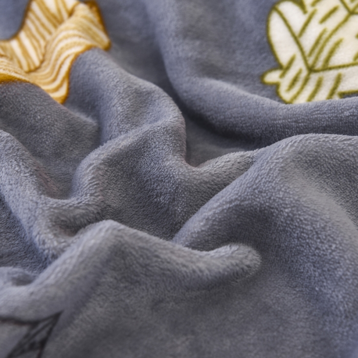 91家纺网 家纺一手货源 找家纺 锦罗绣 2021新款牛奶绒印花四件套 叶子