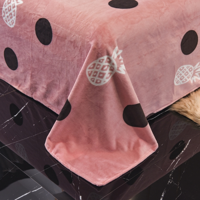 91家纺网 家纺一手货源 找家纺 锦罗绣 2021新款牛奶绒印花单品床单 菠萝