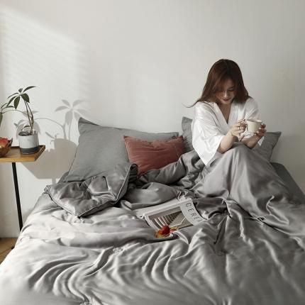 91家纺网 家纺一手货源 找家纺 巴宝路2024新品seres水洗真丝蚕丝被