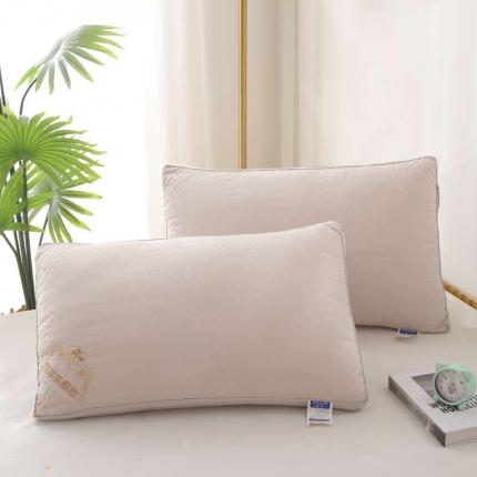 91家纺网 家纺一手货源 找家纺 皇冠之家 绗绣艾草美肤枕48*74一只 浅灰