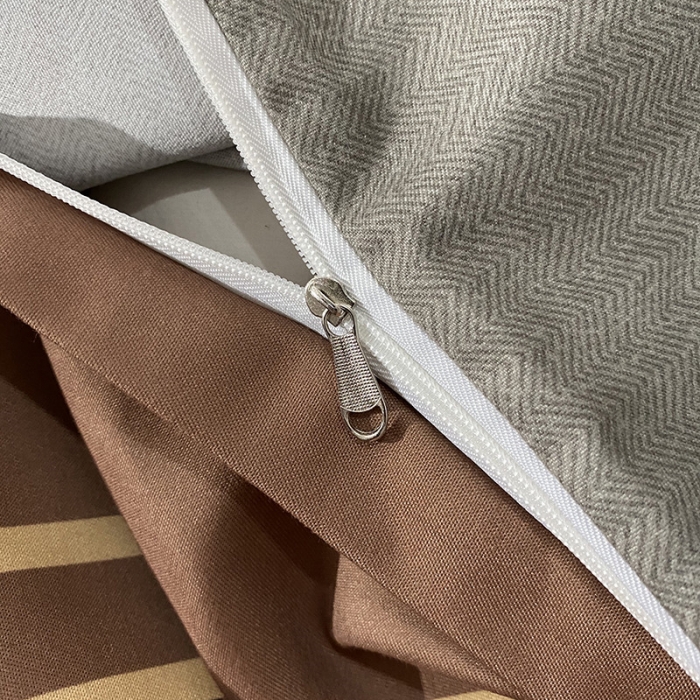 91家纺网 家纺一手货源 找家纺 爱一个家 2023新款贡棉数码印花大版花四件套 芬迪咖