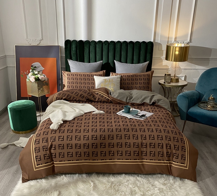 91家纺网 家纺一手货源 找家纺 爱一个家 2023新款贡棉数码印花大版花四件套 芬迪咖