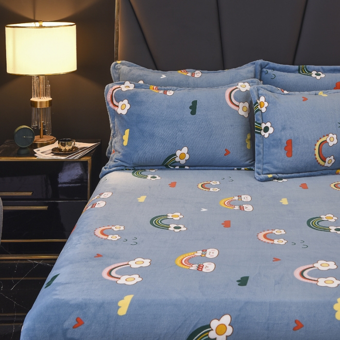 91家纺网 家纺一手货源 找家纺 锦罗绣 2021新款牛奶绒印花单品床笠彩虹