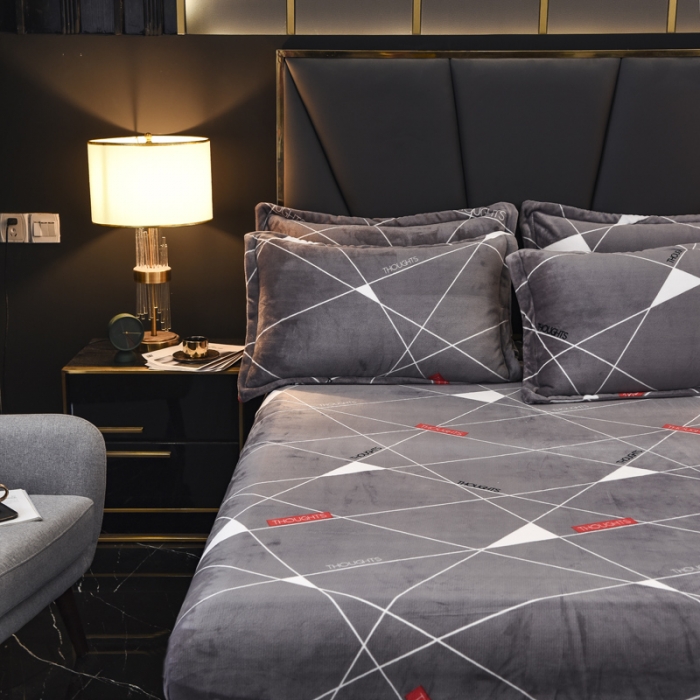 91家纺网 家纺一手货源 找家纺 锦罗绣 2021新款牛奶绒印花单品床笠几何梦想