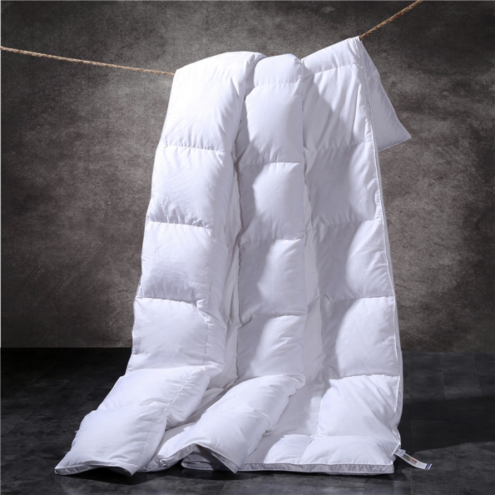 91家纺网 家纺一手货源 找家纺 （总）岚司羽 2021新品95%白鹅绒双层里衬冬被臻品羽绒被