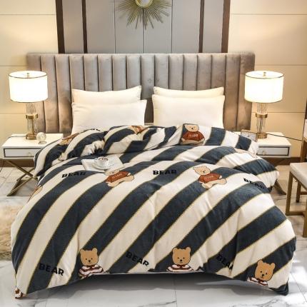 91家纺网 家纺一手货源 找家纺 锦罗绣 2021新款牛奶绒印花单品被套熊宝宝