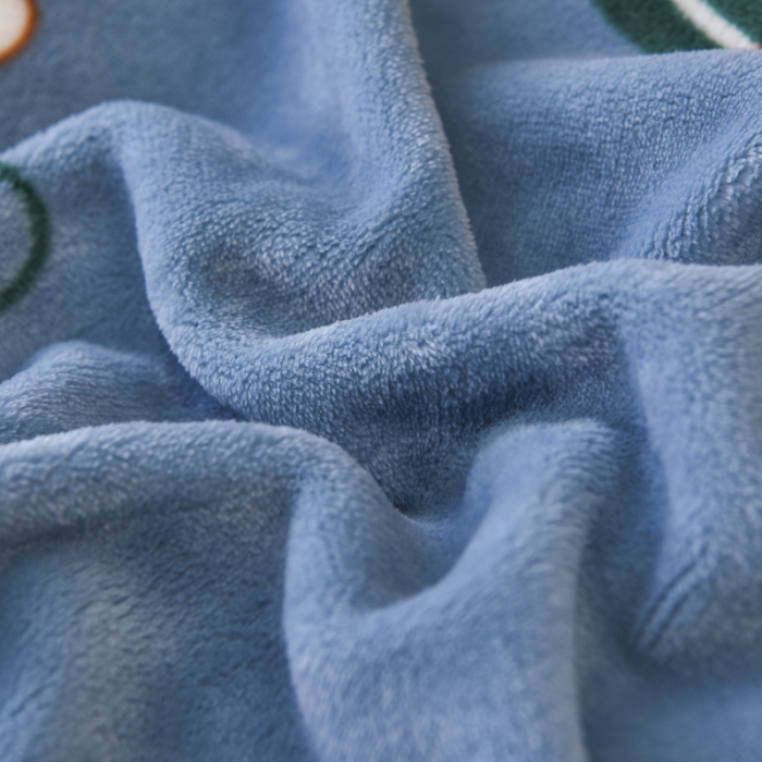 91家纺网 家纺一手货源 找家纺 锦罗绣 2021新款牛奶绒印花单品枕套一对彩虹