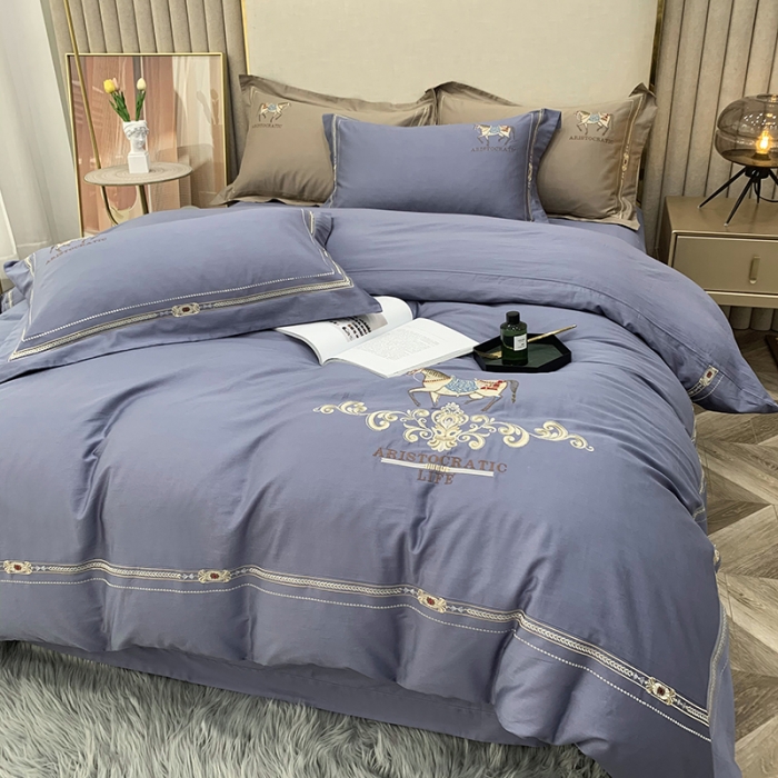 91家纺网 家纺一手货源 找家纺 顾家家居2023新款80支新疆长绒棉绣花四件套 凯萨琳-高冷紫