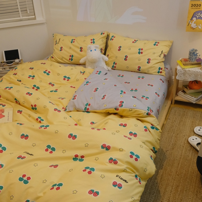 91家纺网 家纺一手货源 找家纺 绫韵 2021新款13070全棉四件套初夏物语草莓乖乖