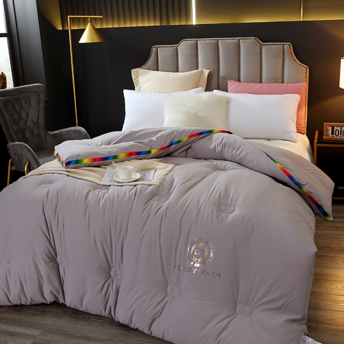 91家纺网 家纺一手货源 找家纺 VIP被业 2021新款彩虹大豆被冬被 彩虹灰