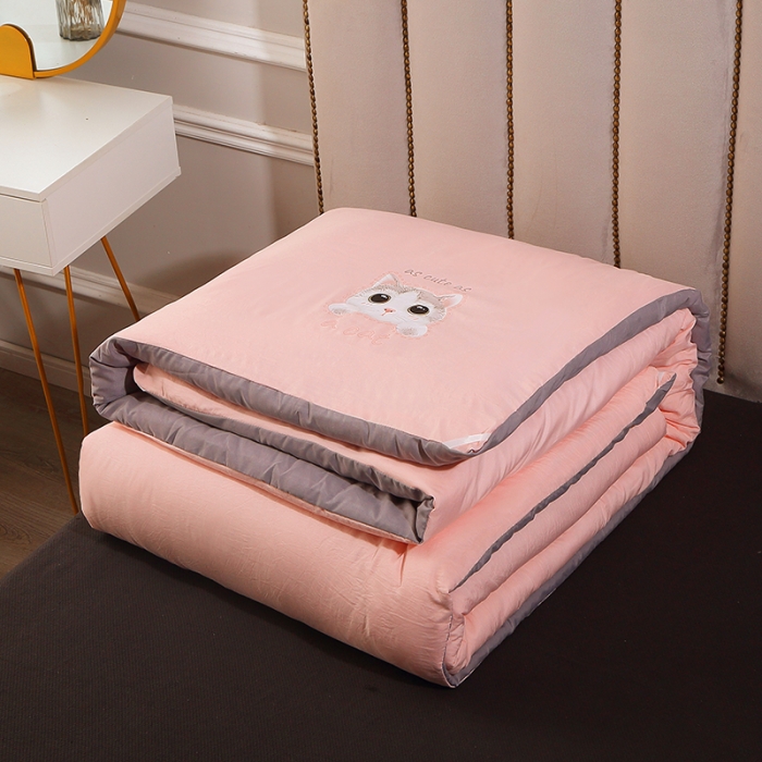 91家纺网 家纺一手货源 找家纺 VIP被业 2021新款7D时尚冬被 可爱喵喵