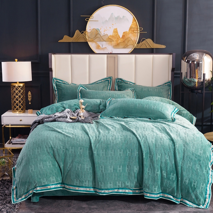 91家纺网 家纺一手货源 找家纺 （总）佳梦家纺轻奢提花绒四件套牛奶绒纯色消光压花宝宝绒被套