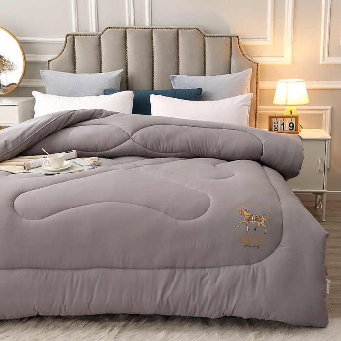 91家纺网 家纺一手货源 找家纺 VIP被业 2021新款7D时尚冬被 马到成功