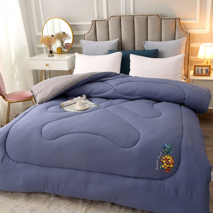 91家纺网 家纺一手货源 找家纺 VIP被业 2021新款7D时尚冬被 七彩菠萝