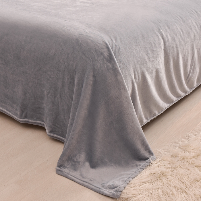 91家纺网 家纺一手货源 找家纺 简爱家纺新款保暖MISS款法莱绒刺绣四件套 绒miss-银灰