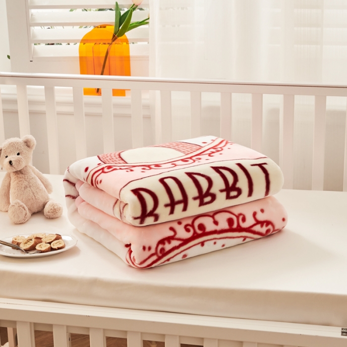 91家纺网 家纺一手货源 找家纺 凯轩毛毛毯毯子 加大加厚儿童云毛毯毯子 兔娃