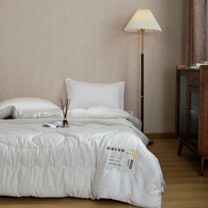 91家纺网 家纺一手货源 找家纺 木堇2021日式贡缎吸湿发热提花大豆纤维被子被芯春秋被高级灰