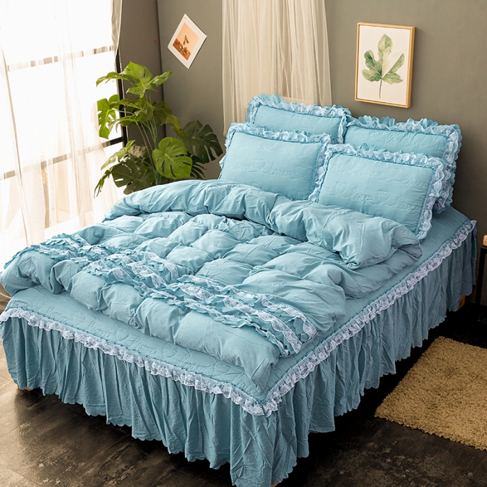 91家纺网 家纺一手货源 找家纺 梦柏家纺 2021新款水洗棉夹棉床裙四件套 海岛蓝