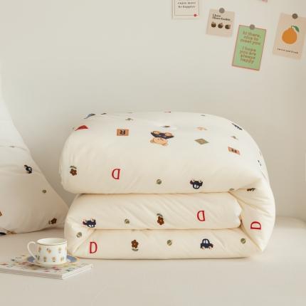 91家纺网 家纺一手货源 找家纺 匠心 2021新款极柔大豆纤维被 环游世界