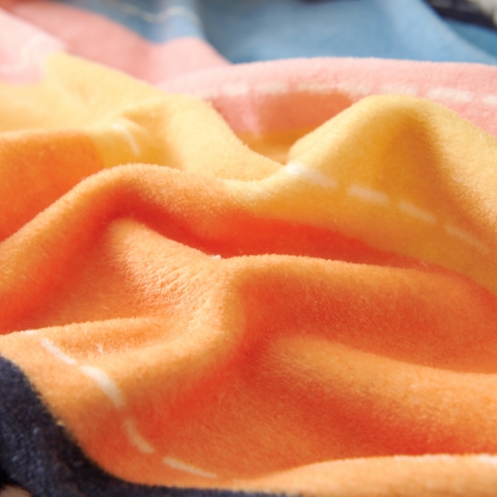 91家纺网 家纺一手货源 找家纺 青竹苑 2021新款牛奶绒印花四件套 点点心意