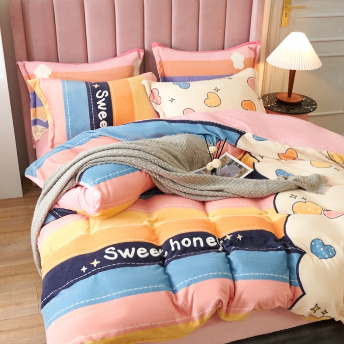 91家纺网 家纺一手货源 找家纺 青竹苑 2021新款牛奶绒印花四件套 点点心意