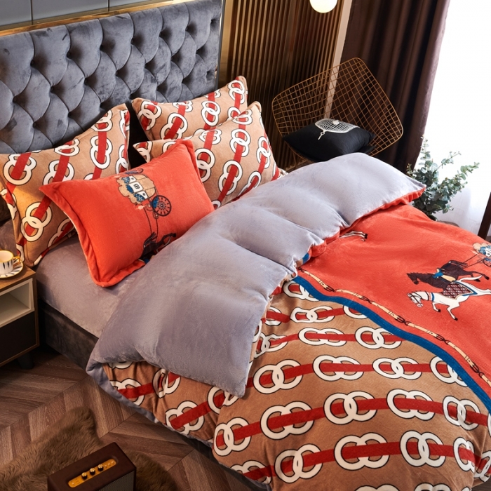 91家纺网 家纺一手货源 找家纺 青竹苑 2021新款牛奶绒印花四件套 马到成功