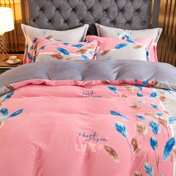 91家纺网 家纺一手货源 找家纺 青竹苑 2021新款牛奶绒印花四件套 思羽情怀