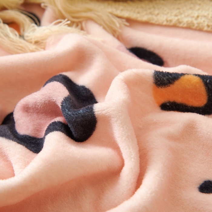 91家纺网 家纺一手货源 找家纺 青竹苑 2021新款牛奶绒印花四件套 邂逅豹纹