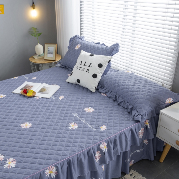 91家纺网 家纺一手货源 找家纺 情煊  2021新款全棉夹棉床裙(可定制尺寸) 雏菊之恋