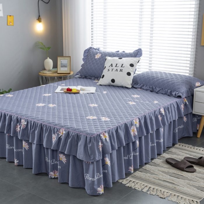 91家纺网 家纺一手货源 找家纺 情煊  2021新款全棉夹棉床裙(可定制尺寸) 雏菊之恋