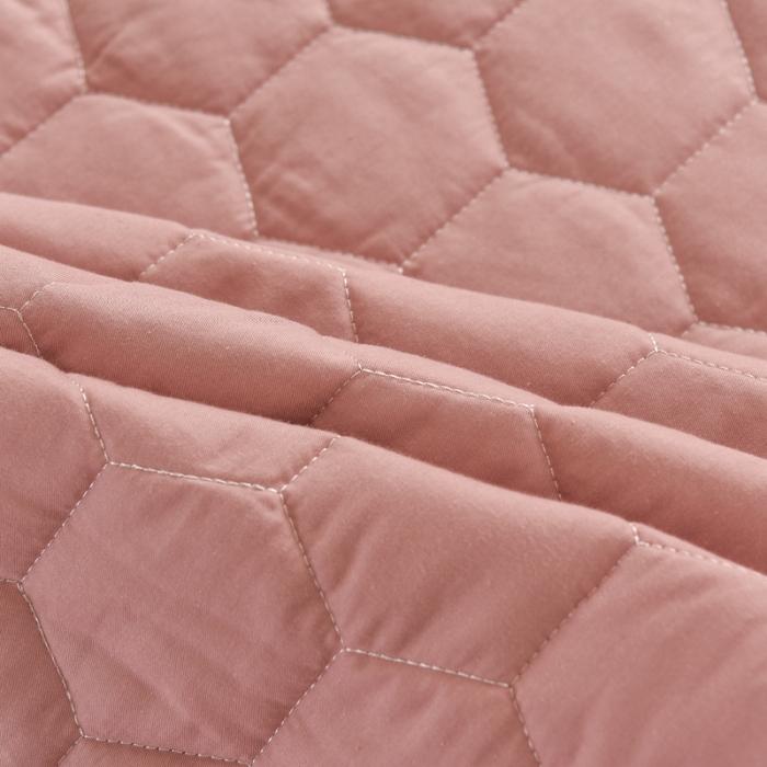 91家纺网 家纺一手货源 找家纺 情煊  2021新款全棉夹棉床裙(可定制尺寸) 豆沙