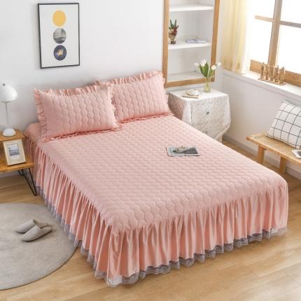 91家纺网 家纺一手货源 找家纺 情煊  2021新款全棉夹棉床裙(可定制尺寸) 粉玉