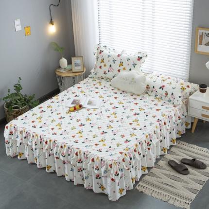 91家纺网 家纺一手货源 找家纺 情煊  2021新款全棉夹棉床裙(可定制尺寸) 花儿朵朵