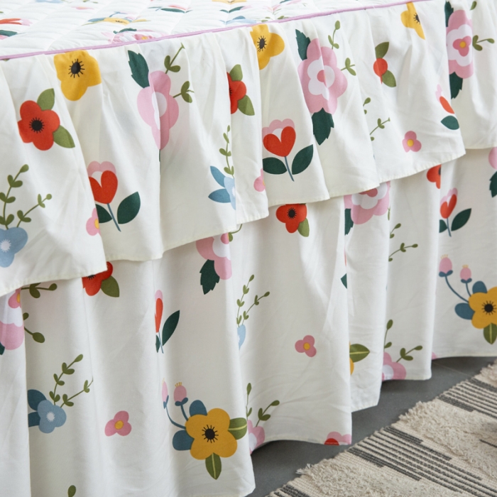 91家纺网 家纺一手货源 找家纺 情煊  2021新款全棉夹棉床裙(可定制尺寸) 花儿朵朵