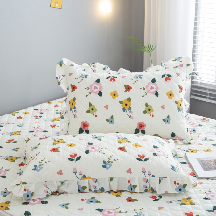 91家纺网 家纺一手货源 找家纺 情煊  2021新款全棉夹棉床裙(可定制尺寸) 花儿朵朵