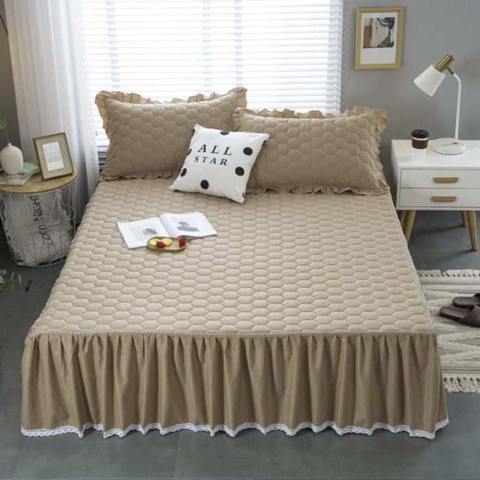 91家纺网 家纺一手货源 找家纺 情煊  2021新款全棉夹棉床裙(可定制尺寸) 卡其