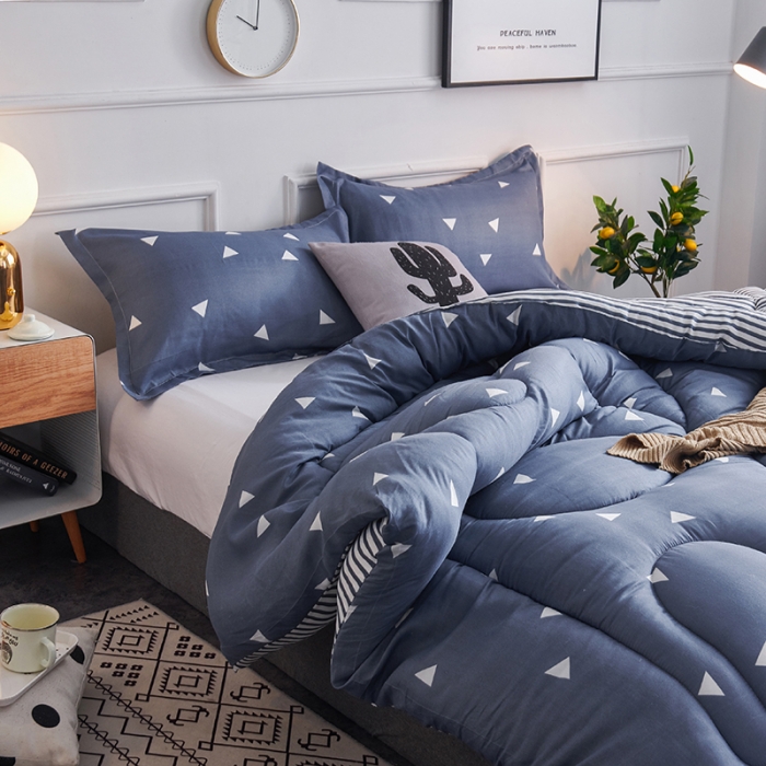 91家纺网 家纺一手货源 找家纺 被多多 2024新款磨毛印花冬被 爱巢