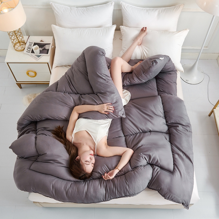 91家纺网 家纺一手货源 找家纺 被多多 2024新款磨毛印花冬被 灰色