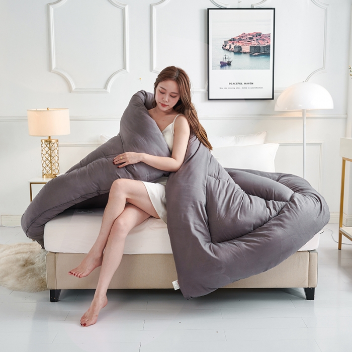 91家纺网 家纺一手货源 找家纺 被多多 2024新款磨毛印花冬被 灰色