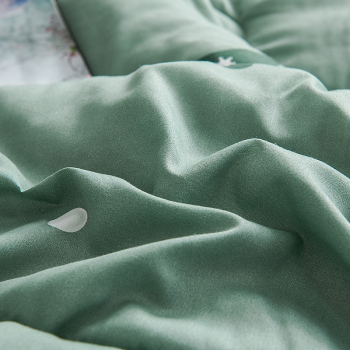 91家纺网 家纺一手货源 找家纺 被多多 2024新款磨毛印花冬被 森林小鹿