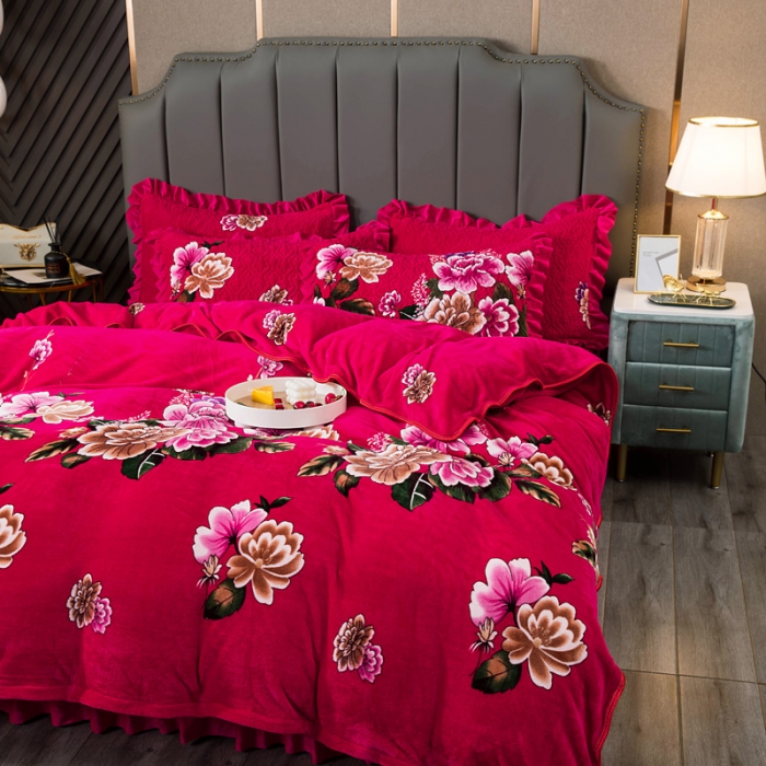 91家纺网 家纺一手货源 找家纺 冬然 2022牛奶绒夹棉床裙四件套单床裙单被套枕套花开富贵红