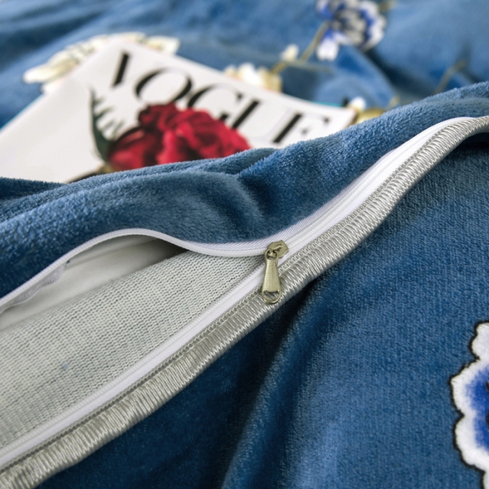 91家纺网 家纺一手货源 找家纺 冬然 2022牛奶绒夹棉床裙四件套单床裙单被套枕套花开富贵蓝