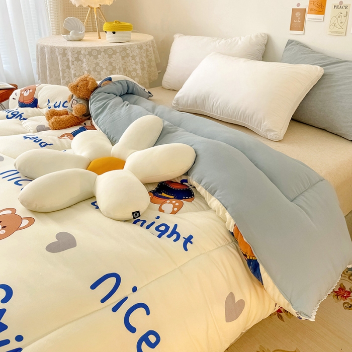 91家纺网 家纺一手货源 找家纺 （总）慕尚家纺 2022新款水洗棉小花边冬被