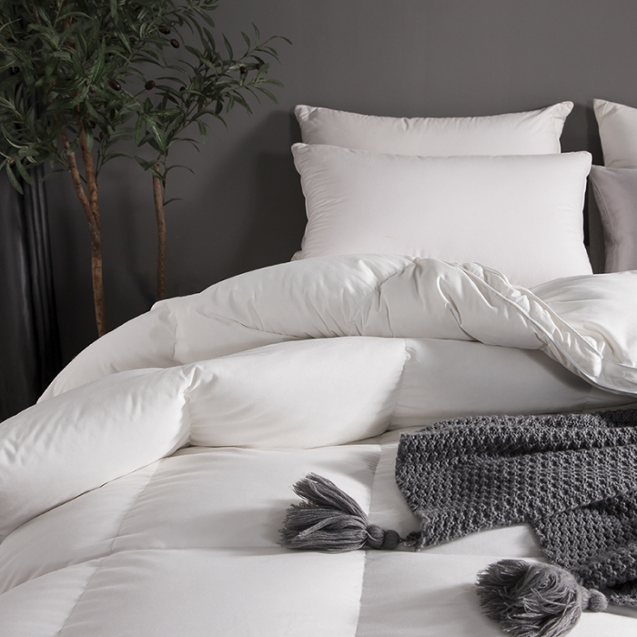 91家纺网 家纺一手货源 找家纺 （总）俏企鹅 2025新款西伯利亚冰原绒系列鹅绒被