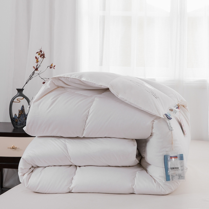 91家纺网 家纺一手货源 找家纺 （总）俏企鹅 2025新款西伯利亚黑科技系列鹅绒被