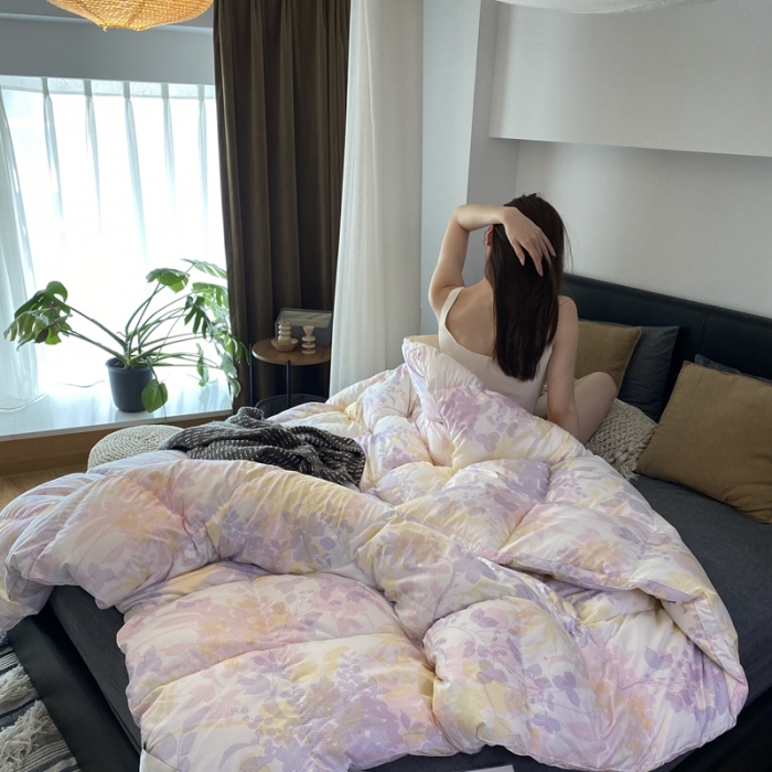 91家纺网 家纺一手货源 找家纺 俏企鹅 2025新款孔雀开屏羽绒被芯冬被春秋被子 富眠