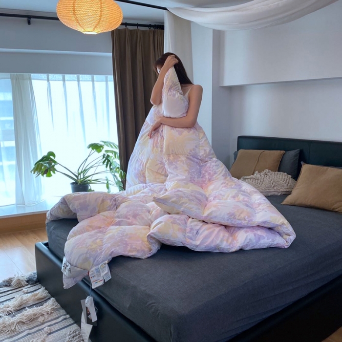 91家纺网 家纺一手货源 找家纺 俏企鹅 2025新款孔雀开屏羽绒被芯冬被春秋被子 富眠