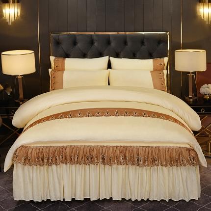 91家纺网 家纺一手货源 找家纺 2025新款保暖水晶绒床裙款四件套米色