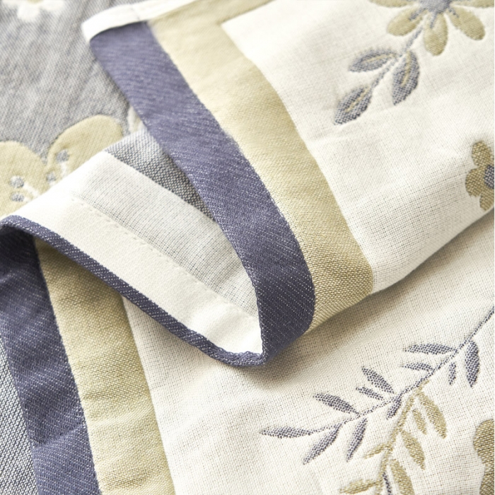 91家纺网 家纺一手货源 找家纺 朴尔家纺新款全棉四层纱布休闲枕巾53*78cm纷飞花雨-绿